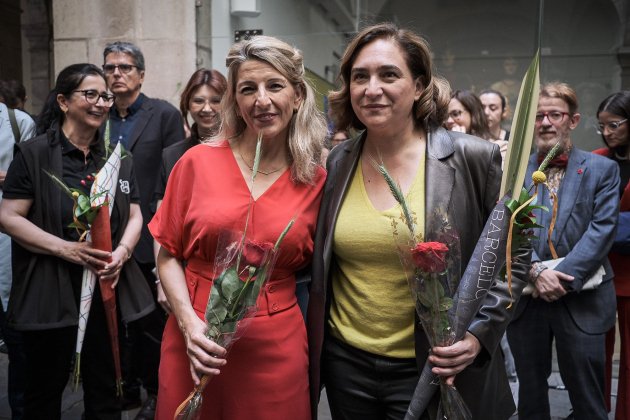 Esmorzar de l’ajuntament de Barcelona amb Colau, Yolanda Díaz i Gemma Ruiz (3). Foto: Carlos Baglietto