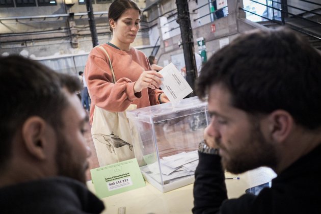 eleccions municipals barcelona ambient mercat galvany foto carlos baglietto