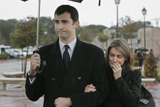 Letizia i Felipe en el funeral d'Erika Ortiz