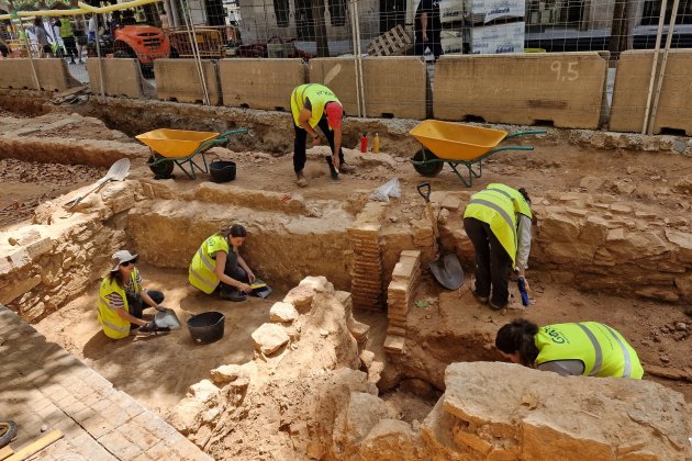 arqueologia convent carrer girona foto icub (1)