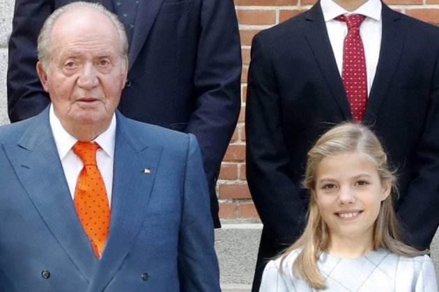 Juan Carlos e infanta Sofía efe
