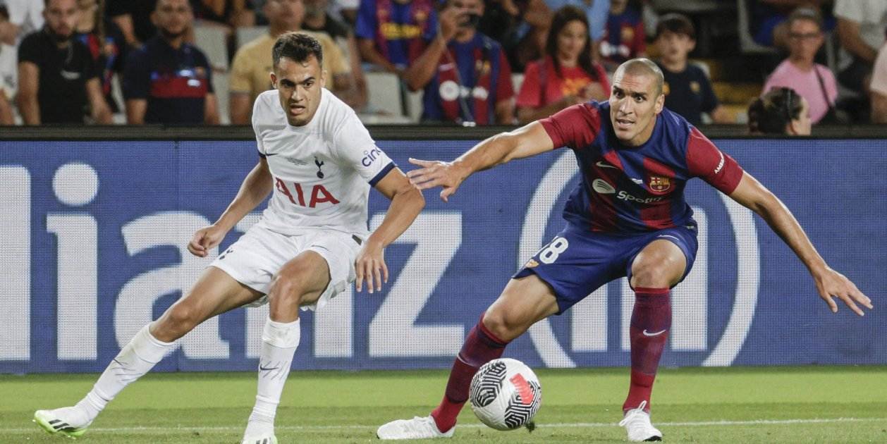 Oriol Romeu, na rua, Deco escolhe compatriota português para o Barça