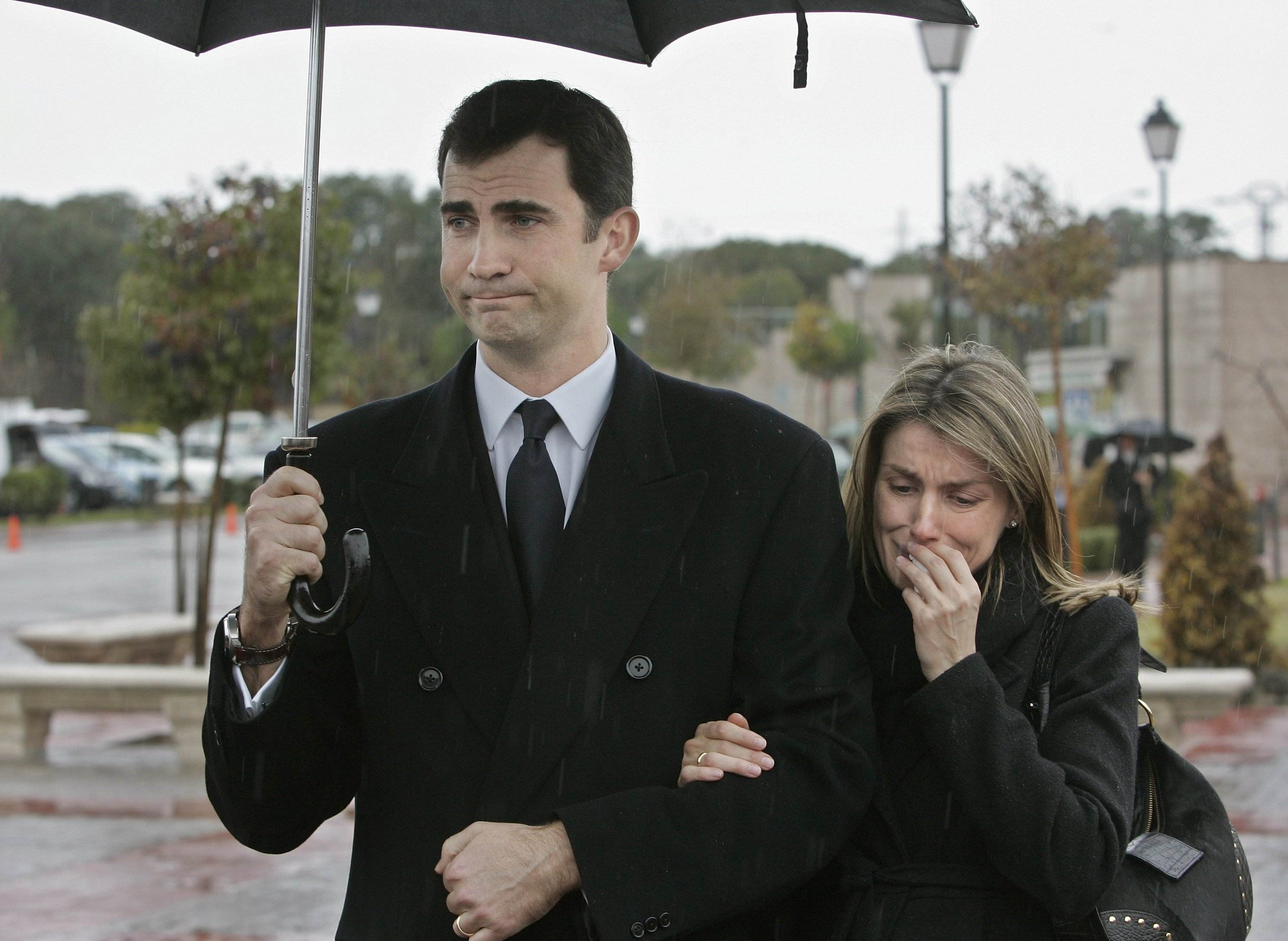 Letizia y Felipe en el funeral de Erika Ortiz