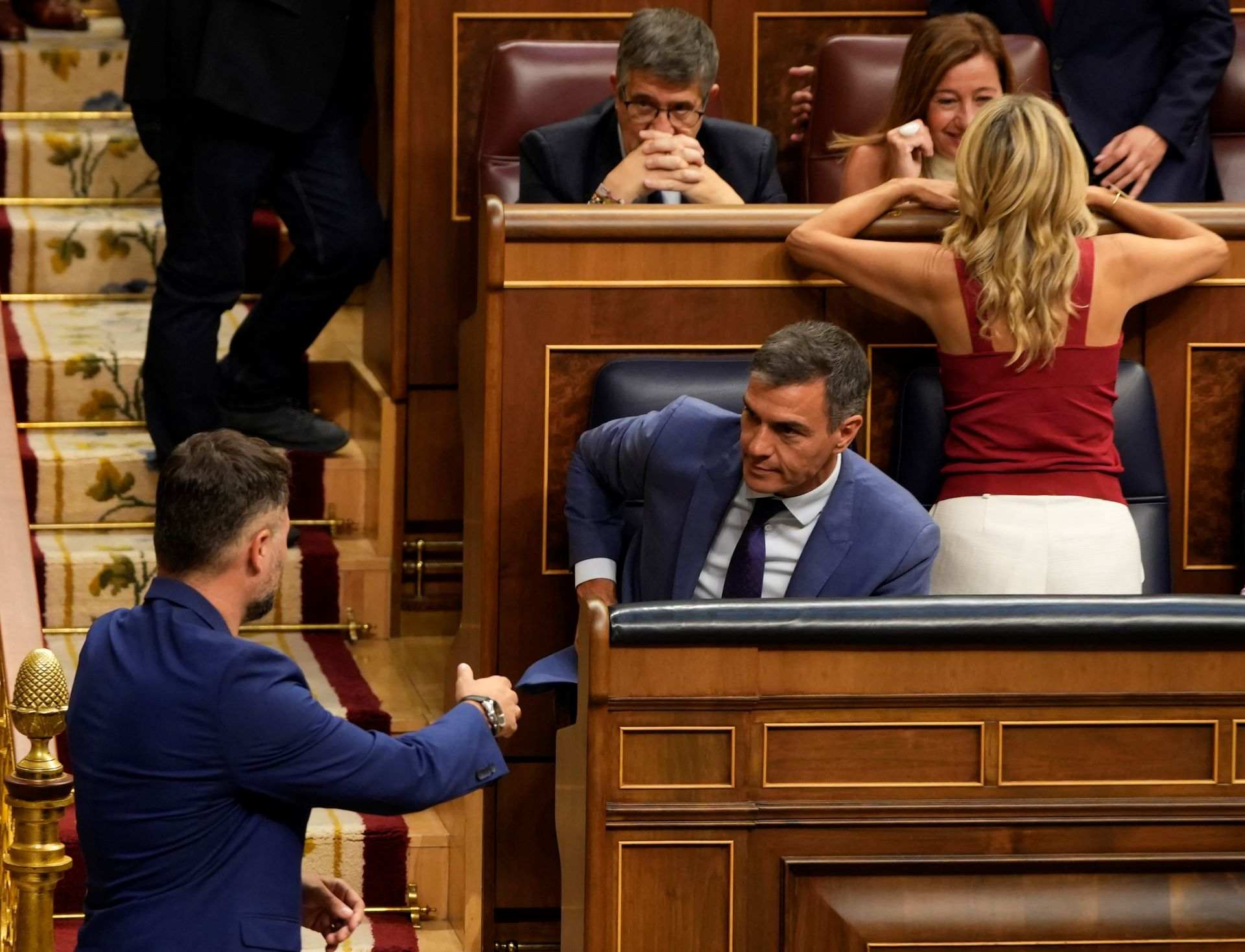 ERC y PSOE esbozan la reforma del reglamento del Congreso para permitir el uso del catalán