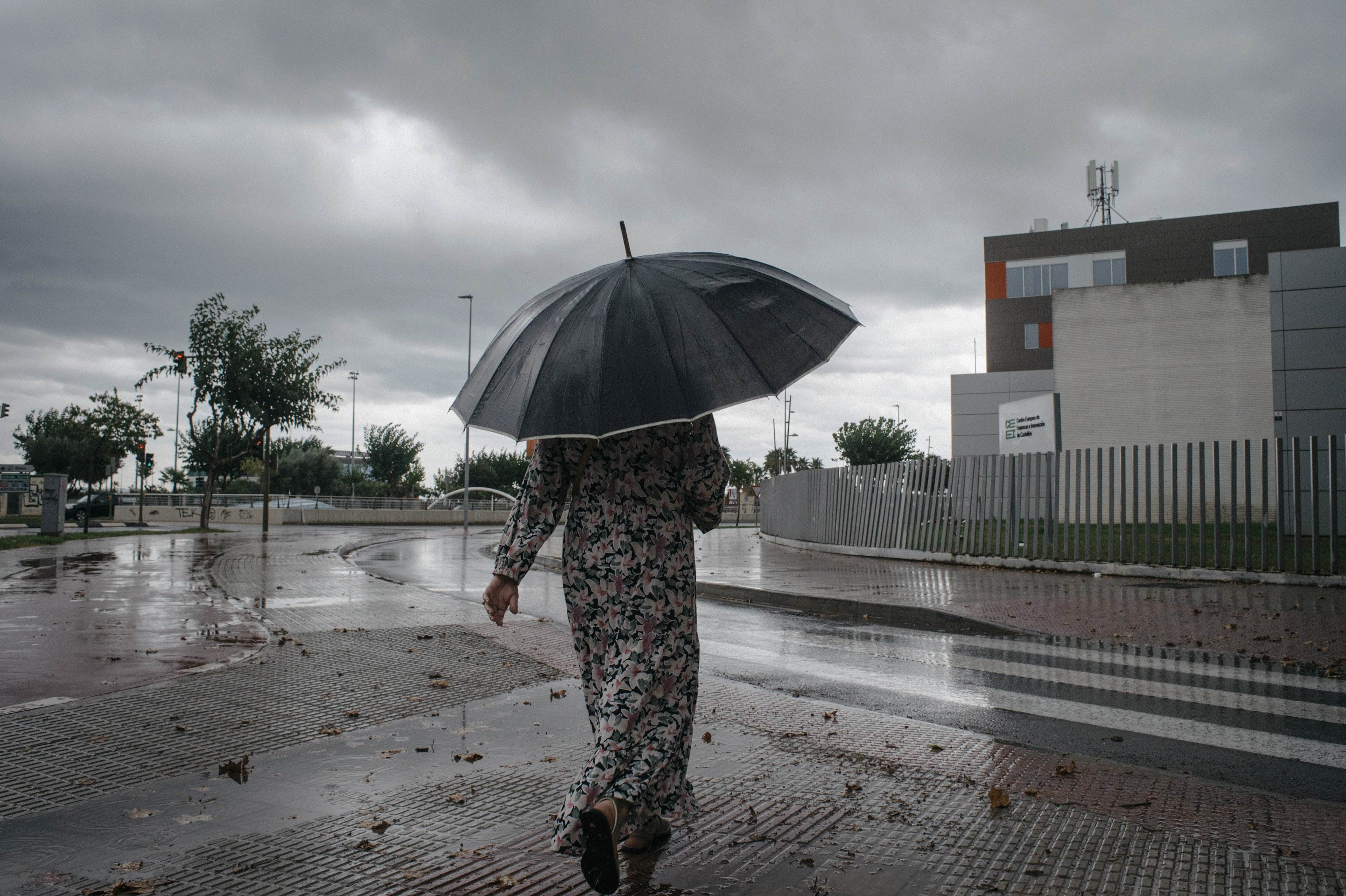 La DANA golpea Catalunya con más de 100 litros de lluvia y se mantiene el aviso por fuertes vientos