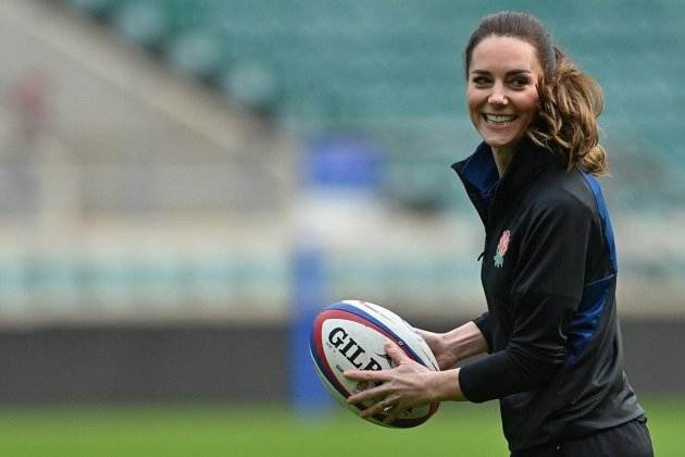 Kate Middleton jugando a rugby