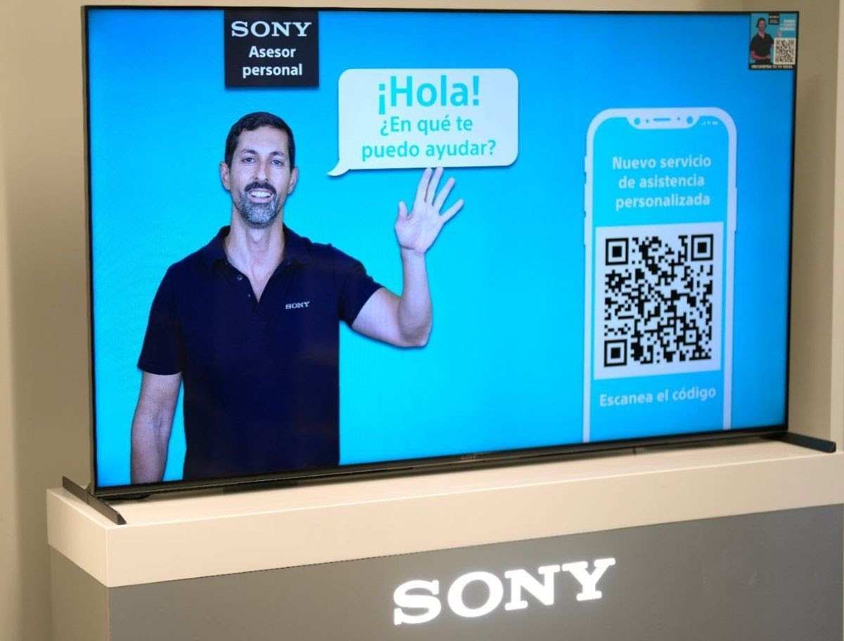 Sony echa mano de los códigos QR para crear un asistente virtual que ayuda a elegir televisión en las tiendas