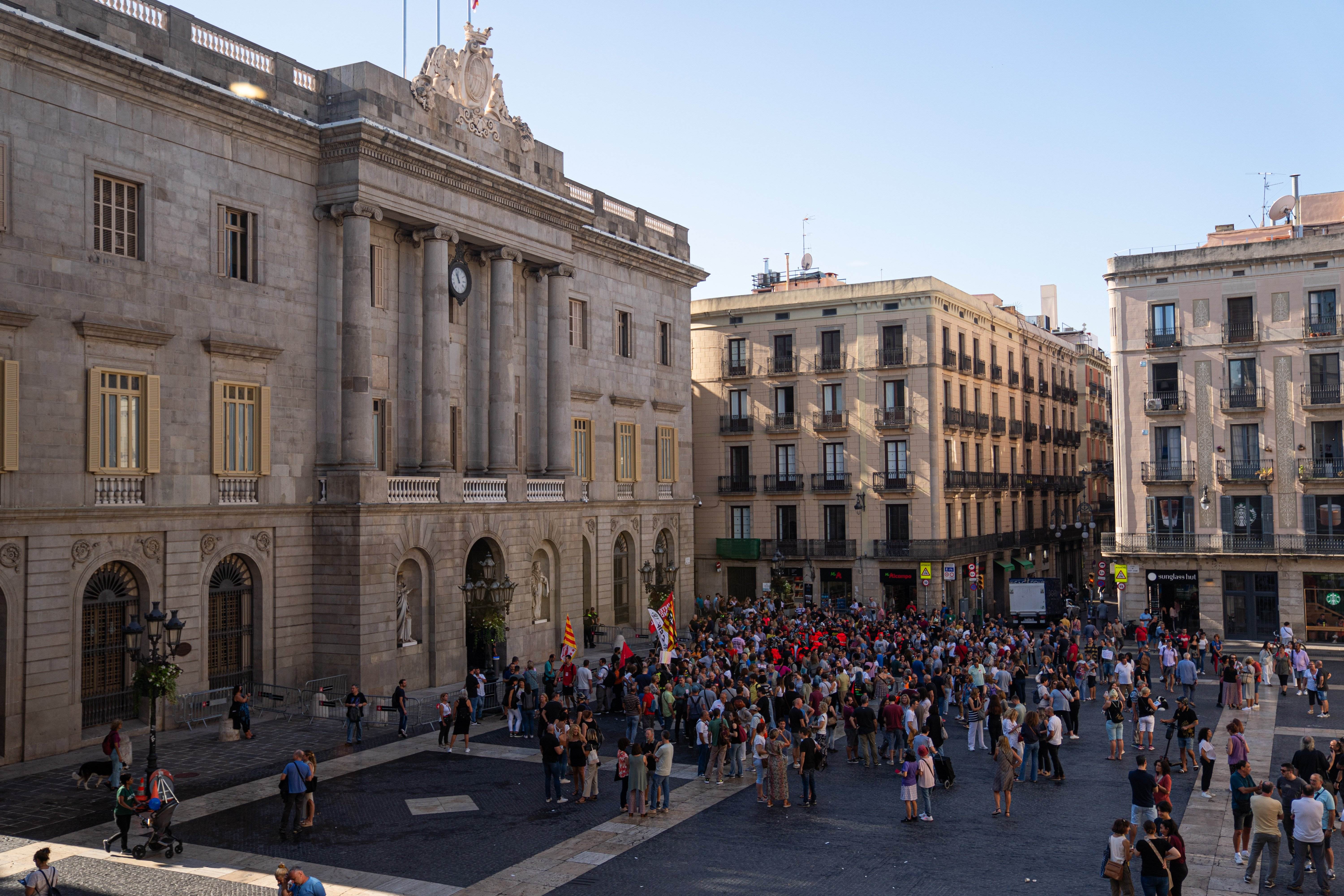 Els treballadors de l’Ajuntament de Barcelona estan convocats a fer vaga el 27 de juny