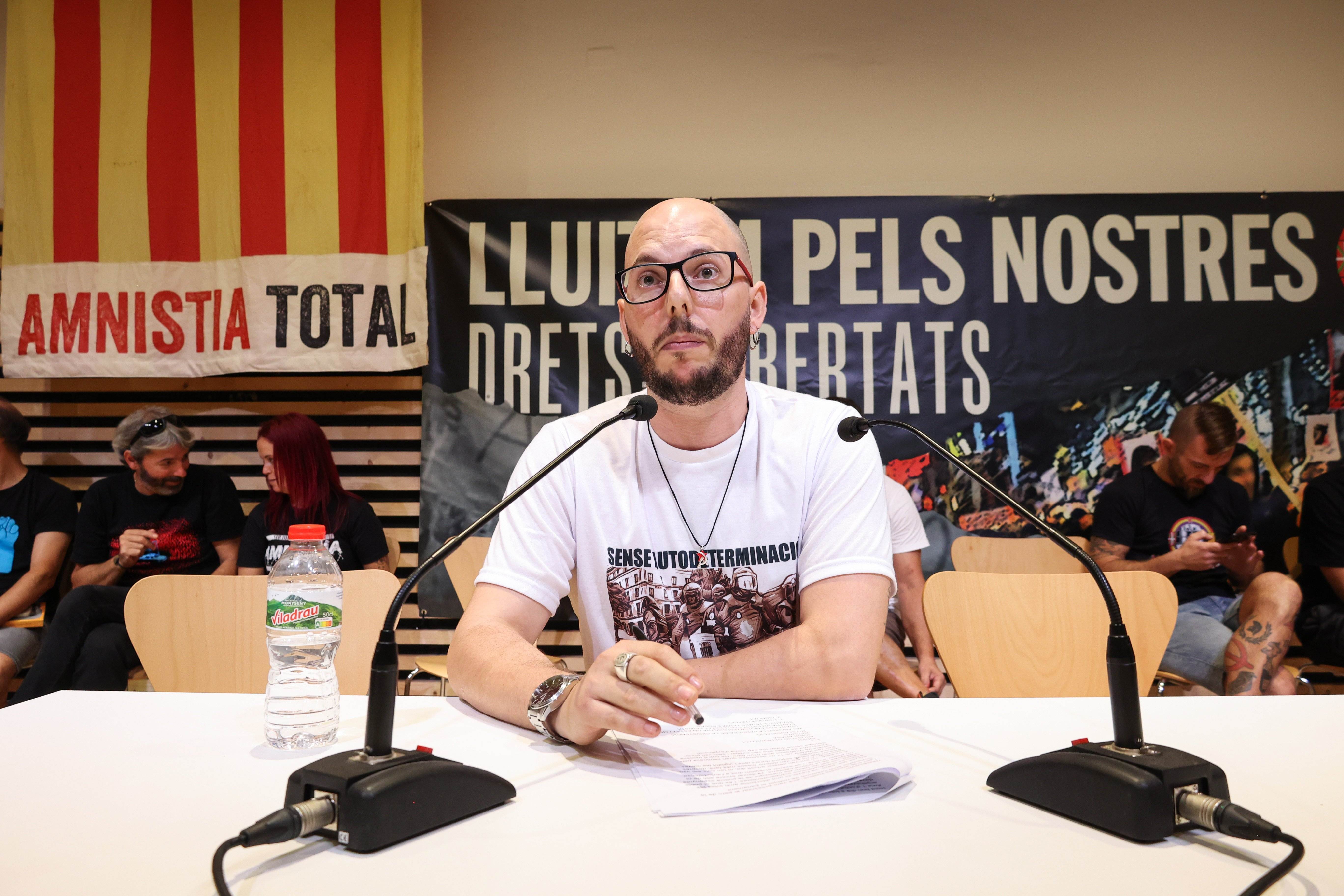 El jutge amnistia l'activista Adrián Sas i finalment no haurà d'entrar a la presó