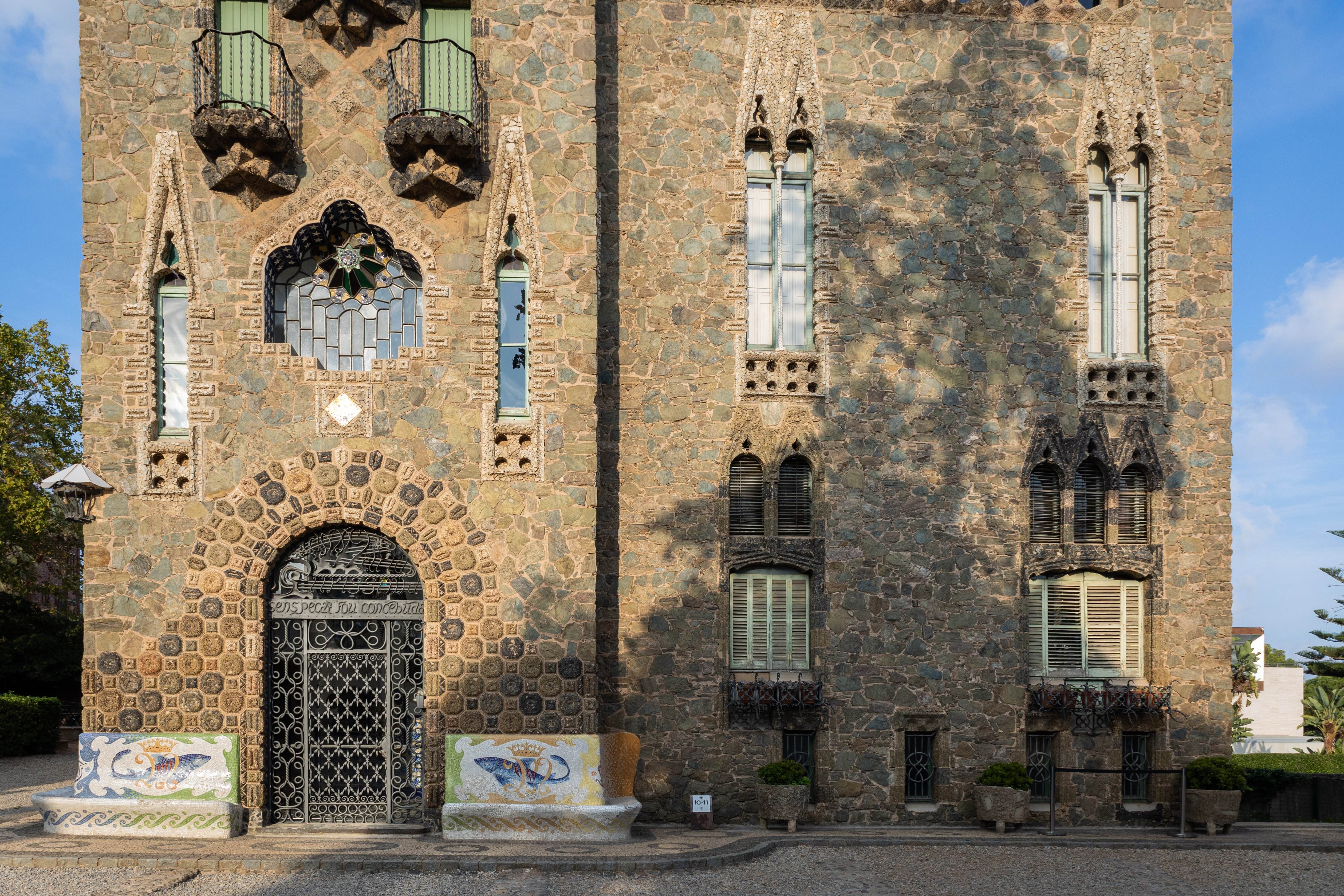 Torre Bellesguard Antoni Gaudi foto Miquel Munoz (20)