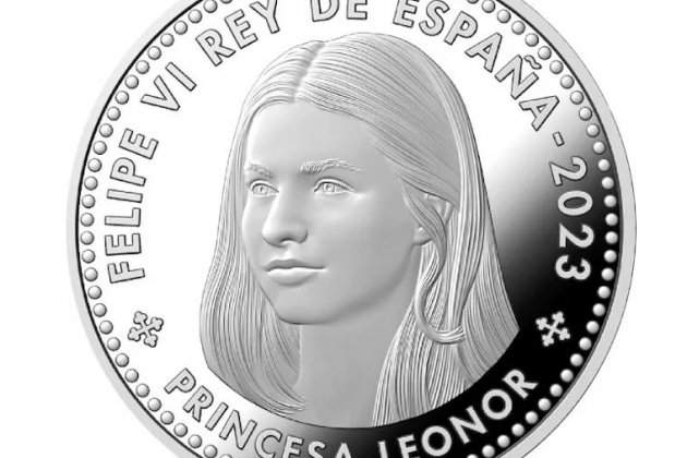 Leonor vale 40 euros, T