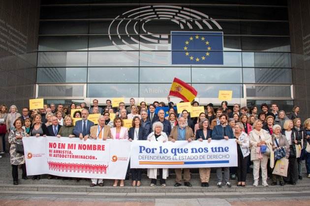 protesta paralment europeu contra amnistia / ACN