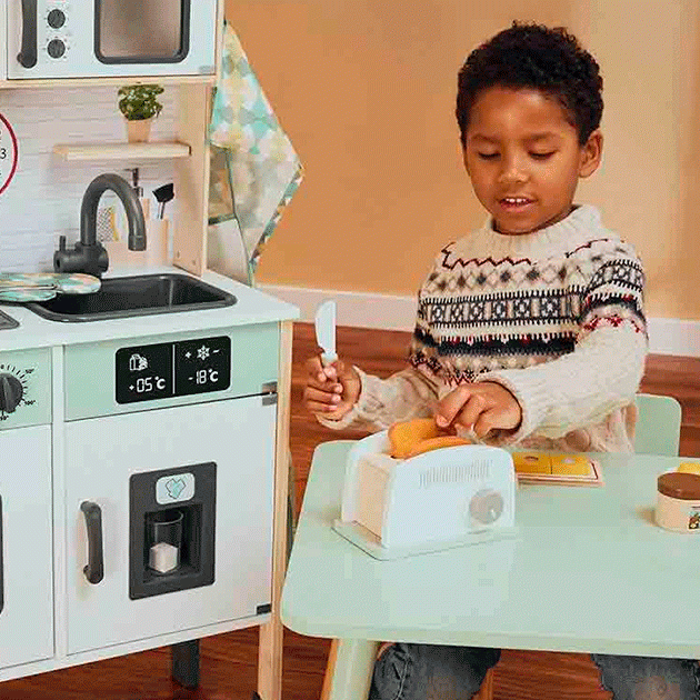 La cocina de juguete que arrasa todas las Navidades acaba de