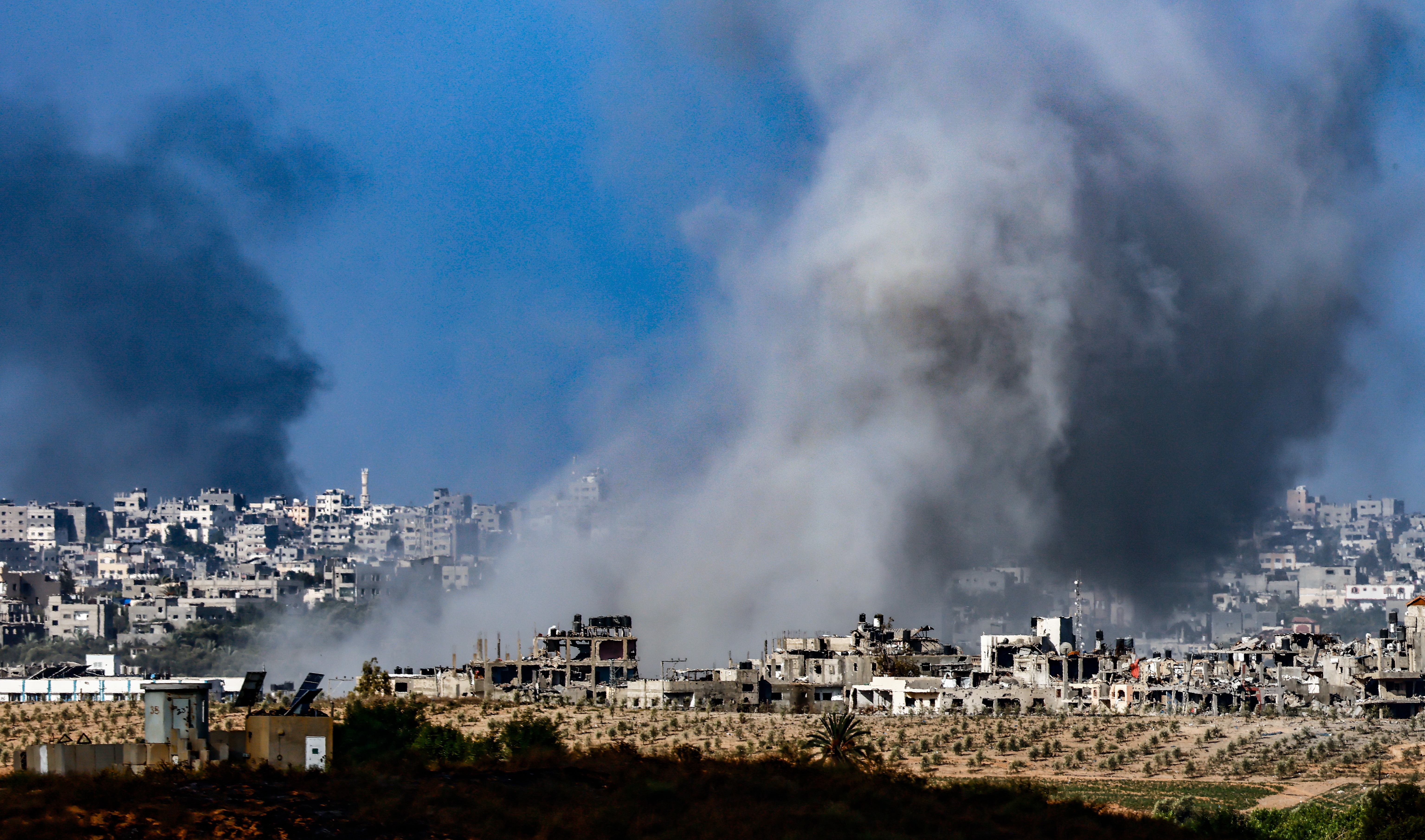 Israel asegura que ataca 600 objetivos en un día: Siria y el Líbano también reciben