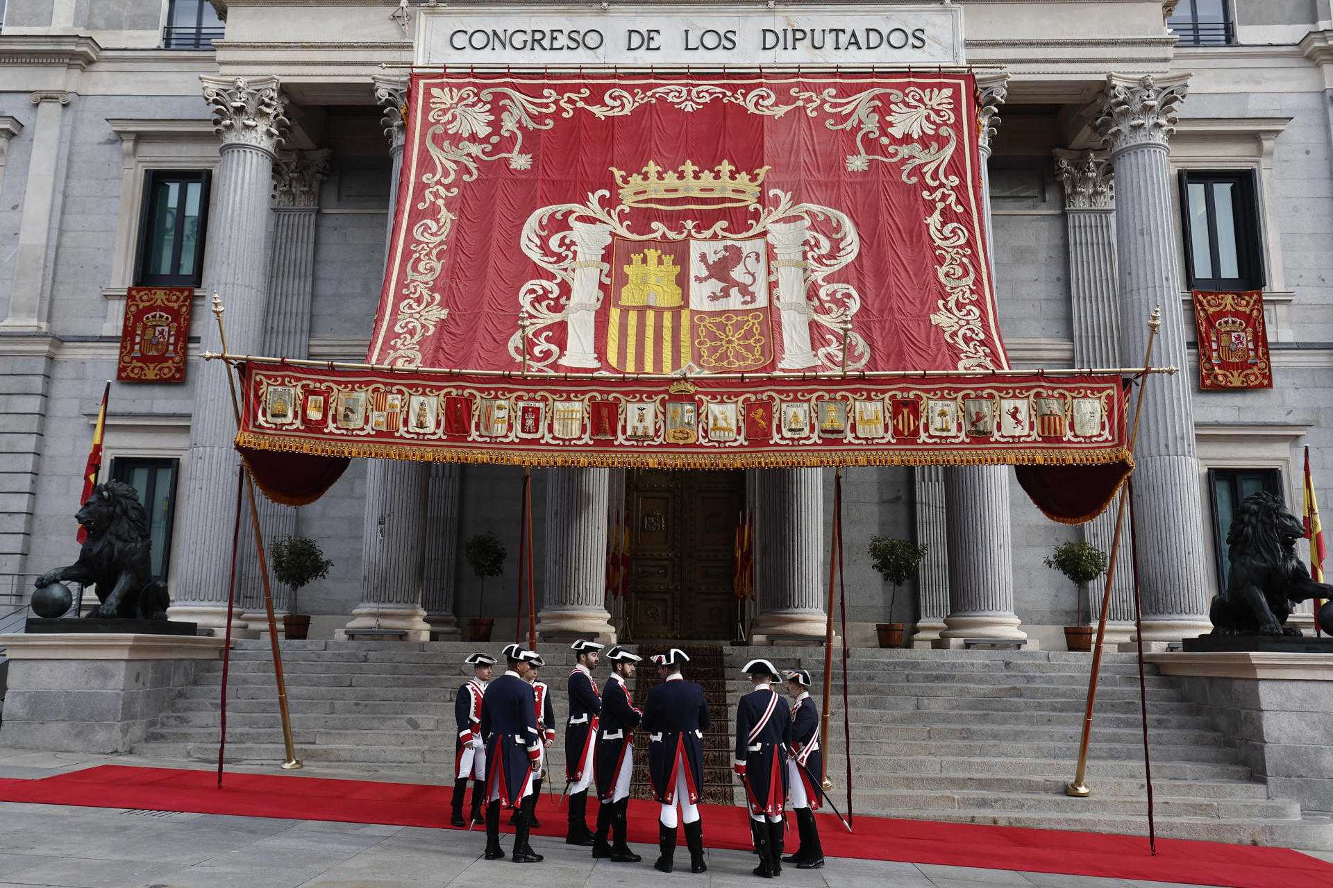 fachada congrios de los diputados / EFE