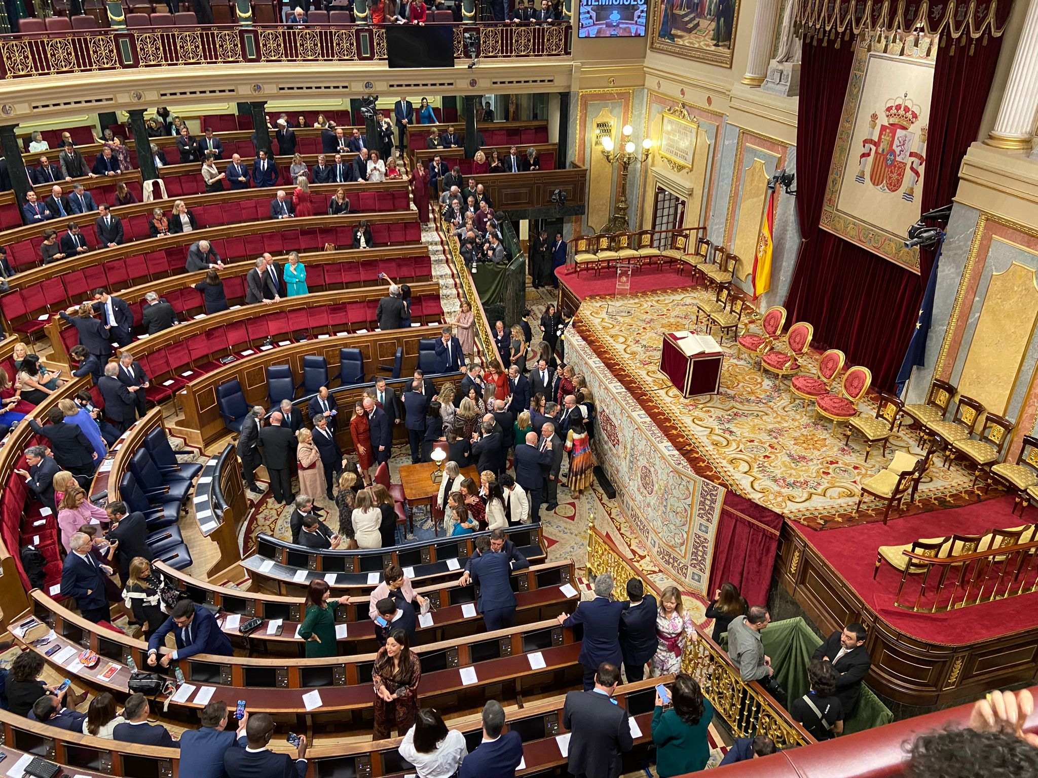 El Congreso de los Diputados a la jura de la Constitucio de la princesa Leonor