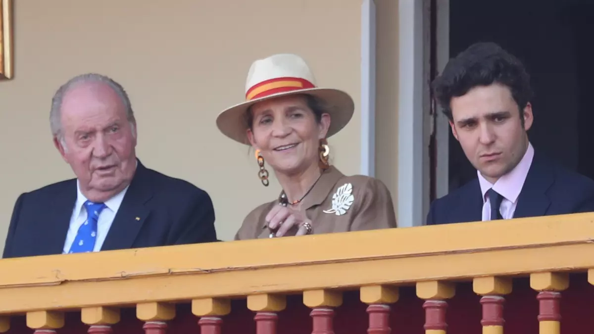 Froilán con Elena y Juan Carlos EFEA