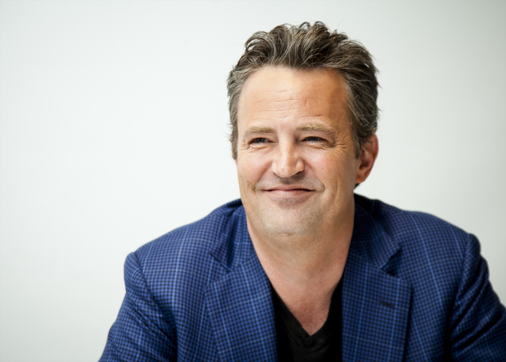 Creen una fundació en honor a l'actor Matthew Perry per ajudar les persones amb addiccions