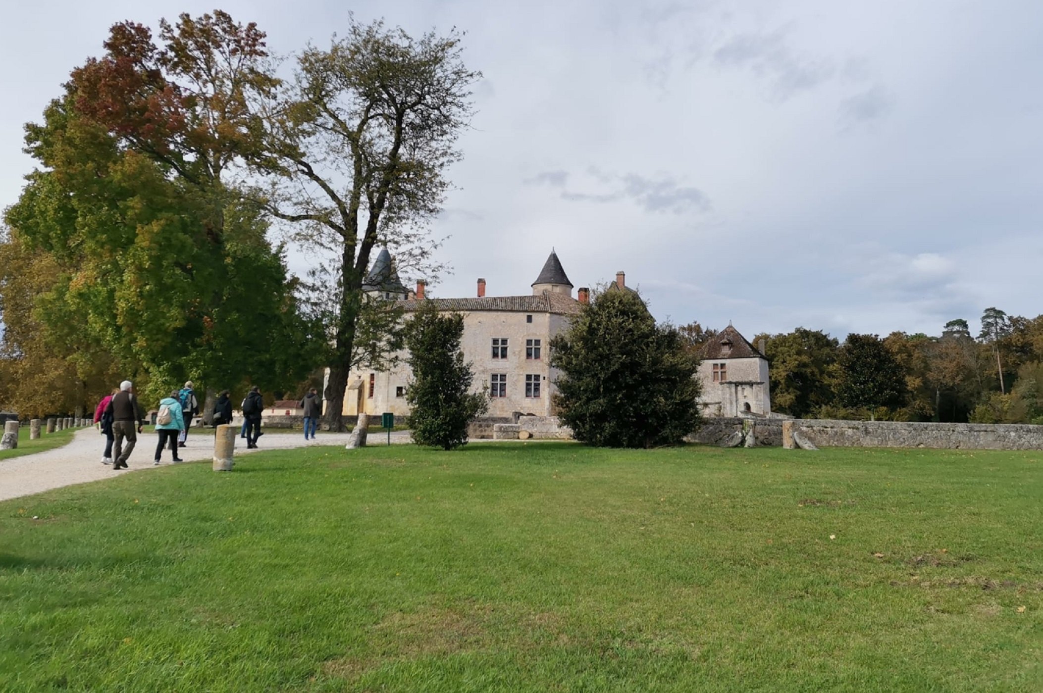 Castell de la Breda. Camí del castell. Foto Sefa Ribera