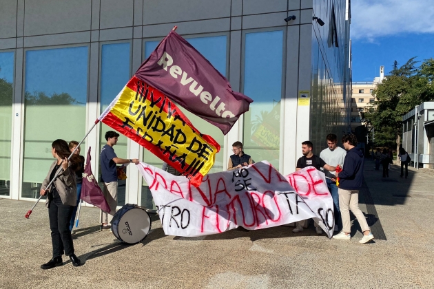 estudiants UB contra amnistia foto guillem ramos