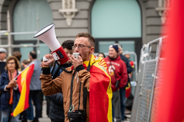 manifestants congres investidura foto europa press