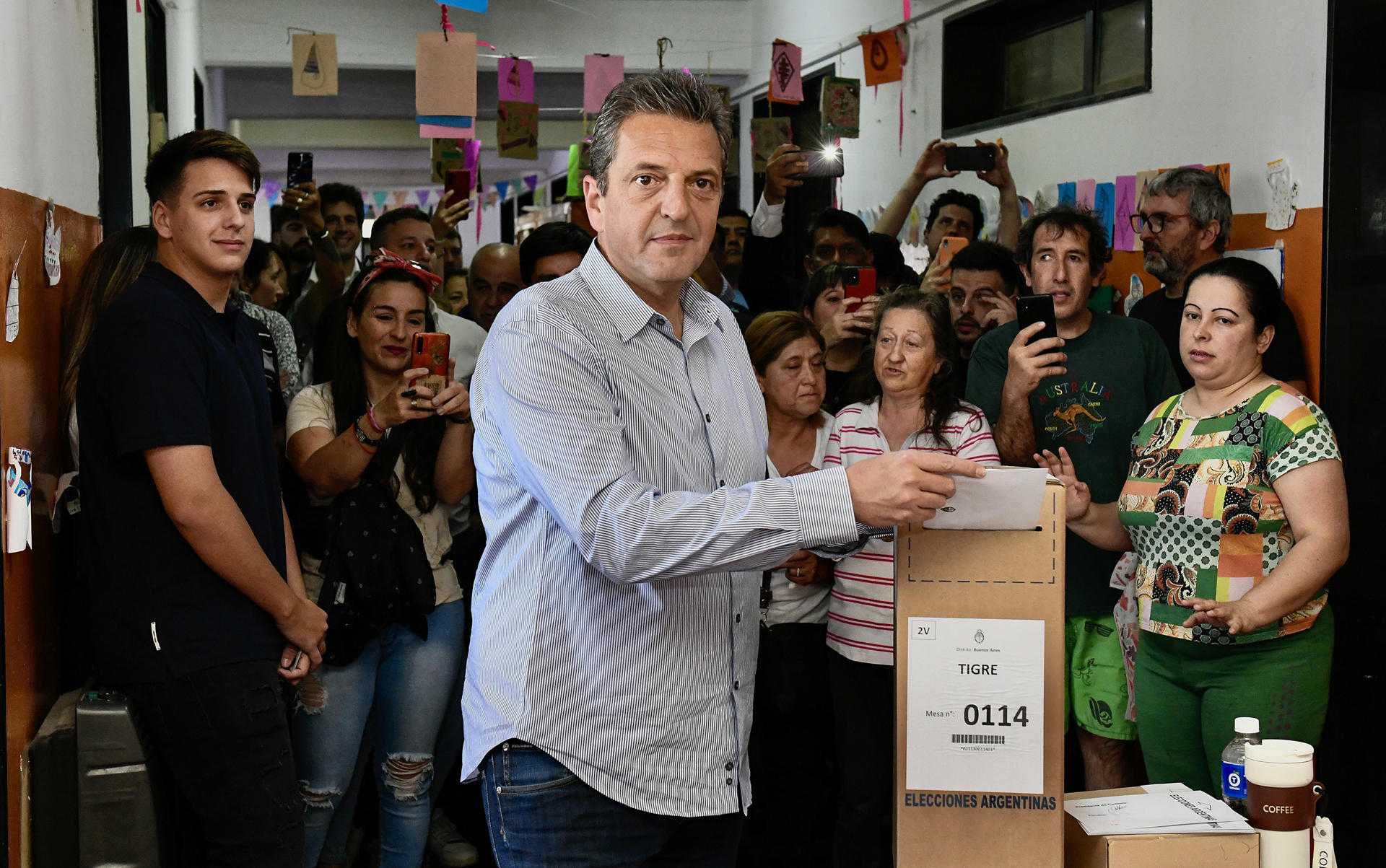 Sergio Massa vota eleccions argentina / EFE