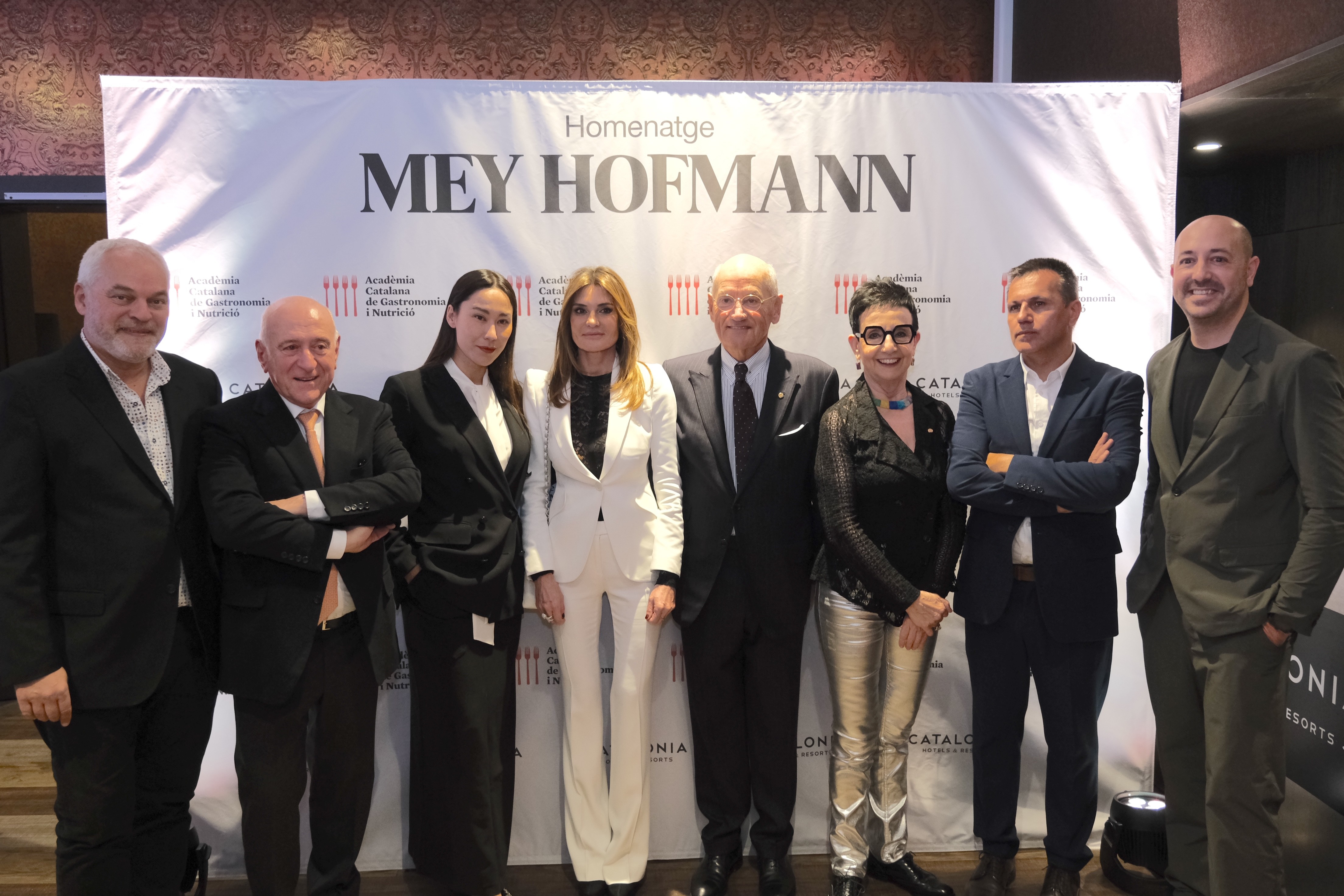 La Academia Catalana de Gastronomía y Nutrición rinde homenaje a Mey Hofmann