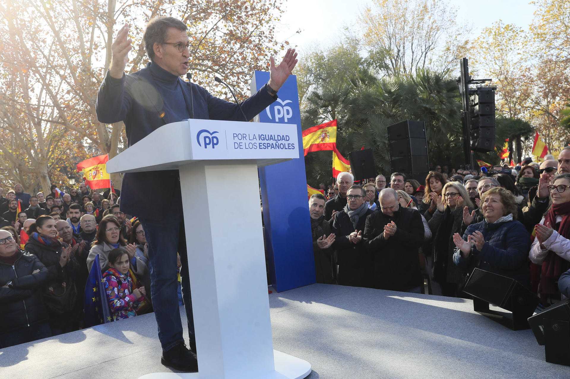 Alberto Núñez Feijóo a l'acte del PP contra l'amnistia al temple de debod / efe