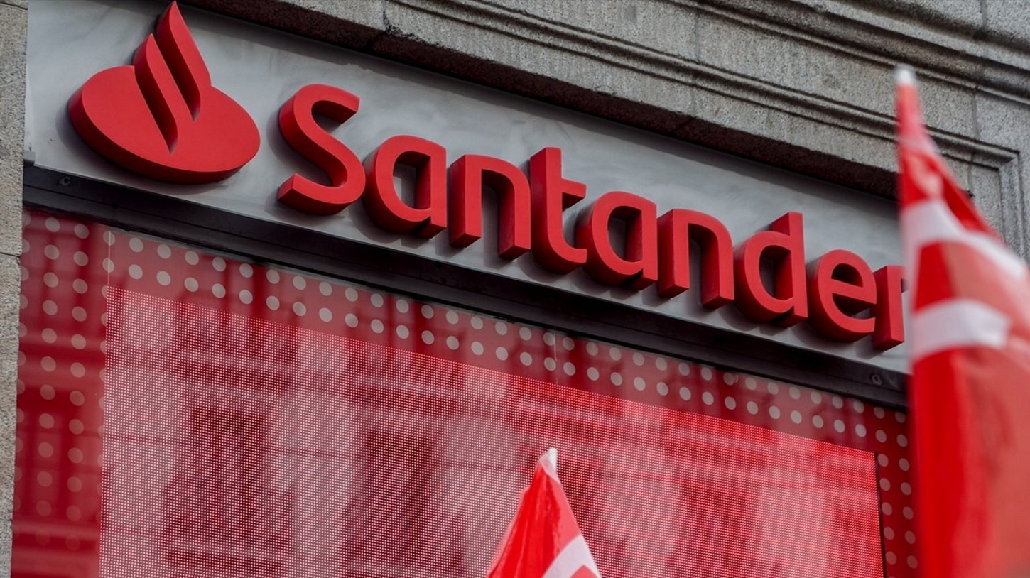 El Santander alerta, mediante correo electrónico, a sus clientes de un nuevo intento de estafa