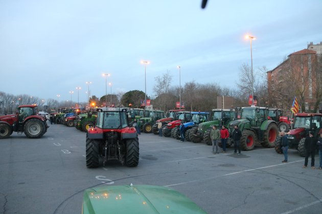 tractors fontajau girona protesta agricultors foto acn