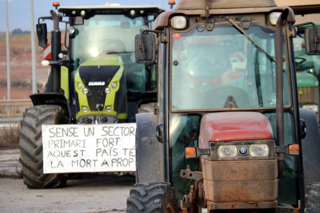 concentracio pagesos agricultors manresa foto ACN