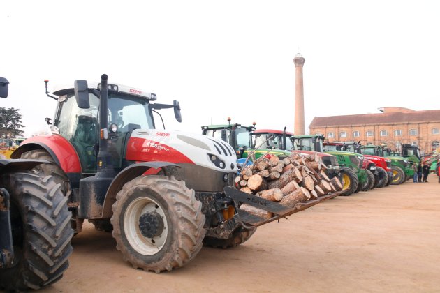 tractors protesta agricultors pagesos Vic foto acn