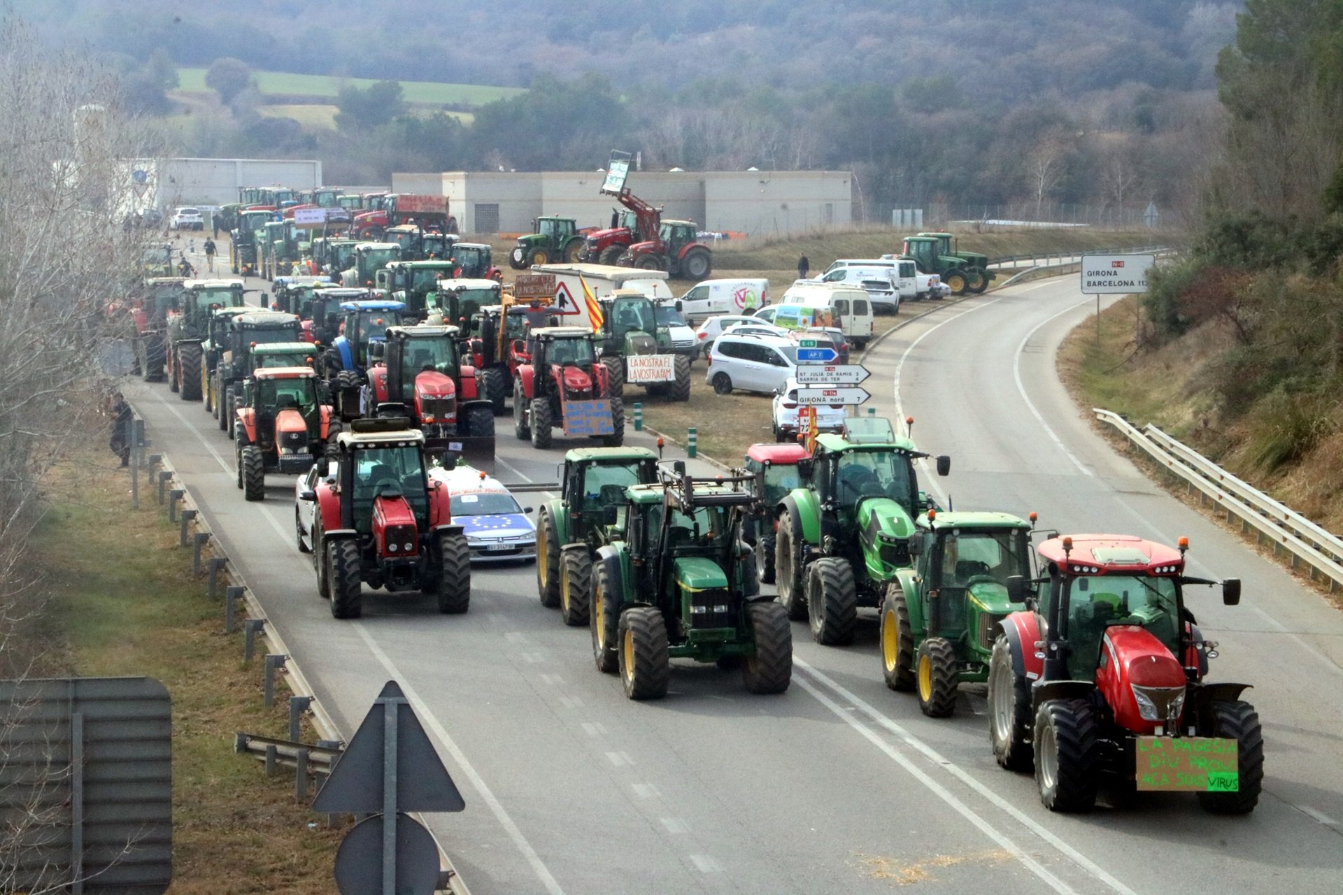 tractors tall Girona