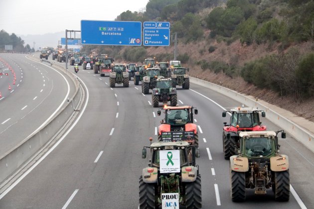 tractors AP-7 direcció barcelona foto acn