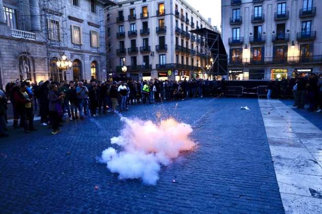 Protesta pageos placa Sant Jaume / Carlos Baglietto