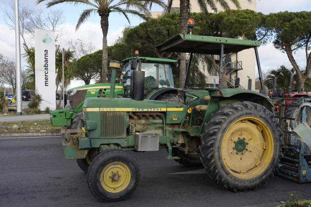 protesta tractors mercabarna foto pau de la calle