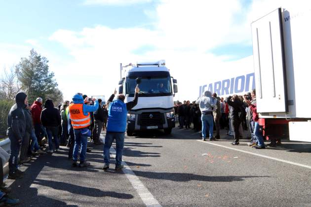 e267da87 88cf 4449 8a0f f824e064c755 e267da87 88cf 4449 8a0f f824e064c755