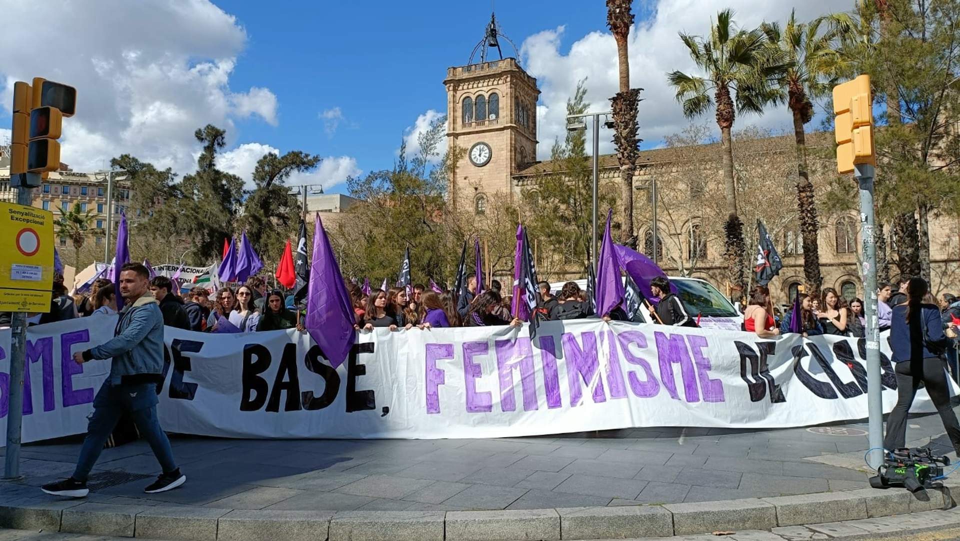 manifestación estudiantes 8 m