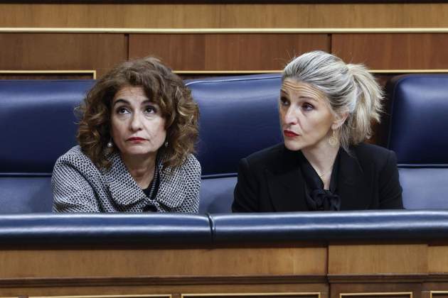 Maria Jesus Montero i Yolanda Díaz. EFE