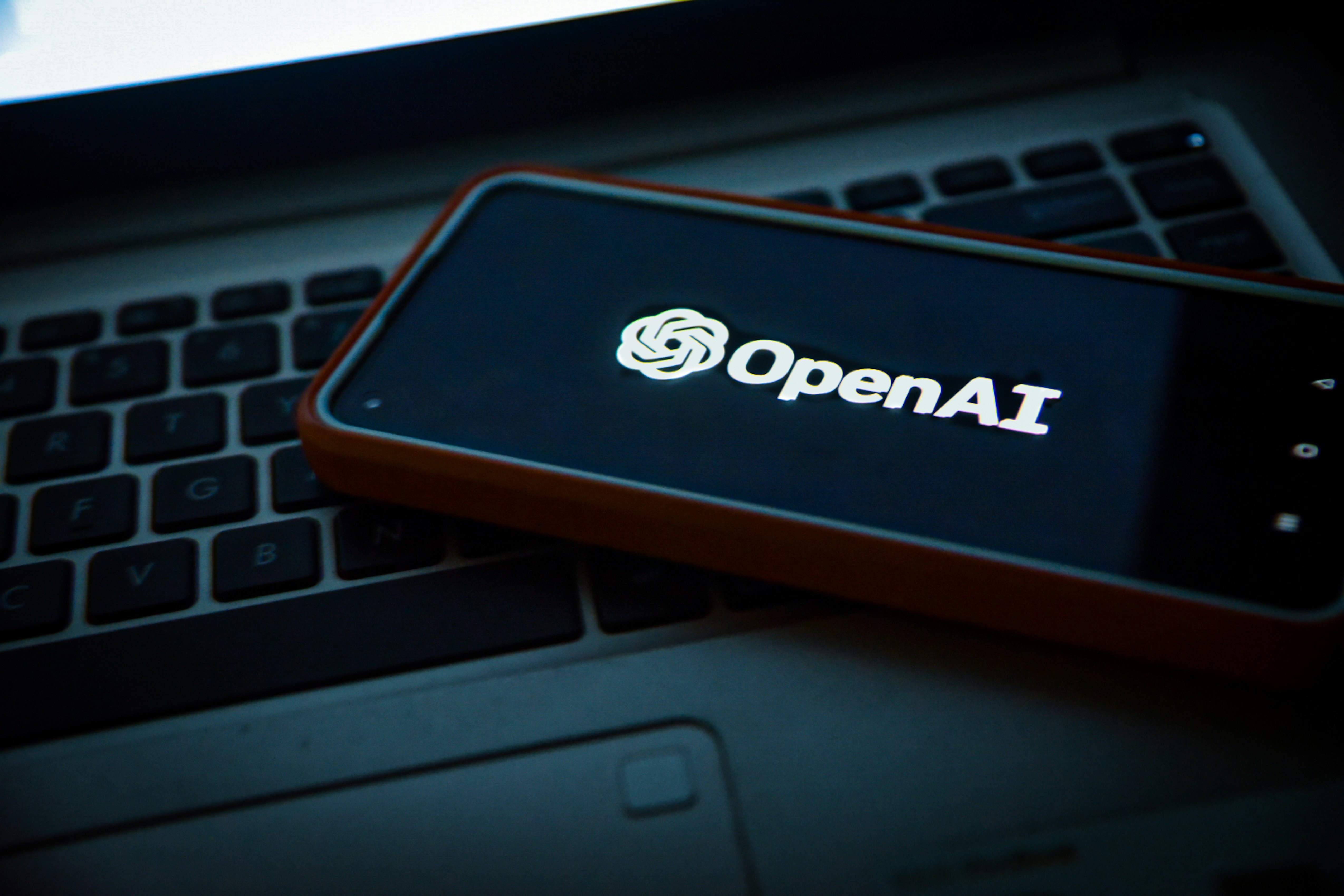 Problemes per a OpenAI? L'arribada de GPT-5 s'endarrereix, aquests en són els motius