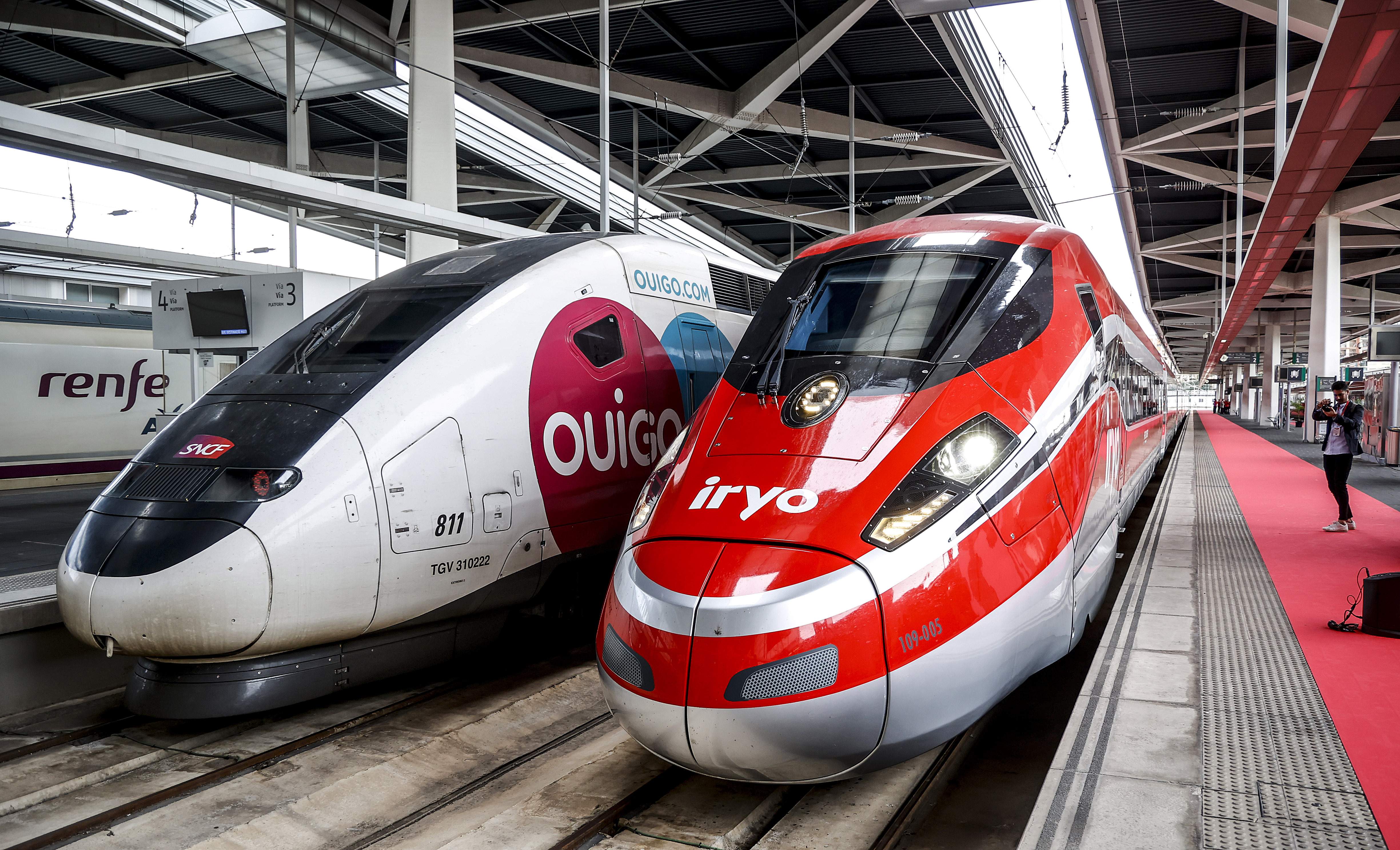 Suspendida la conexión ferroviaria desde Valencia a Barcelona y Madrid por la DANA