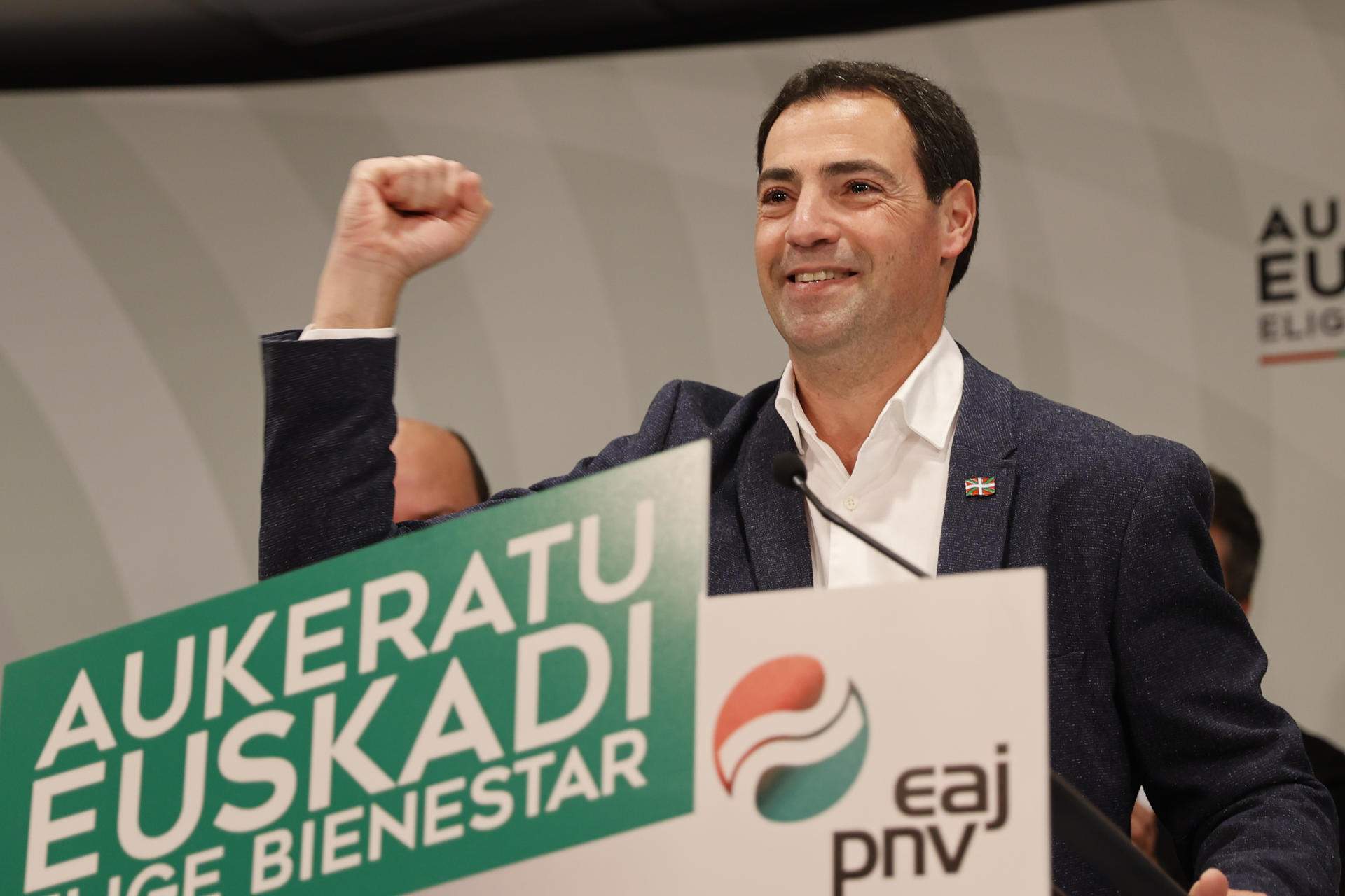 PNB i PSE tanquen un preacord per constituir un govern de coalició al País Basc