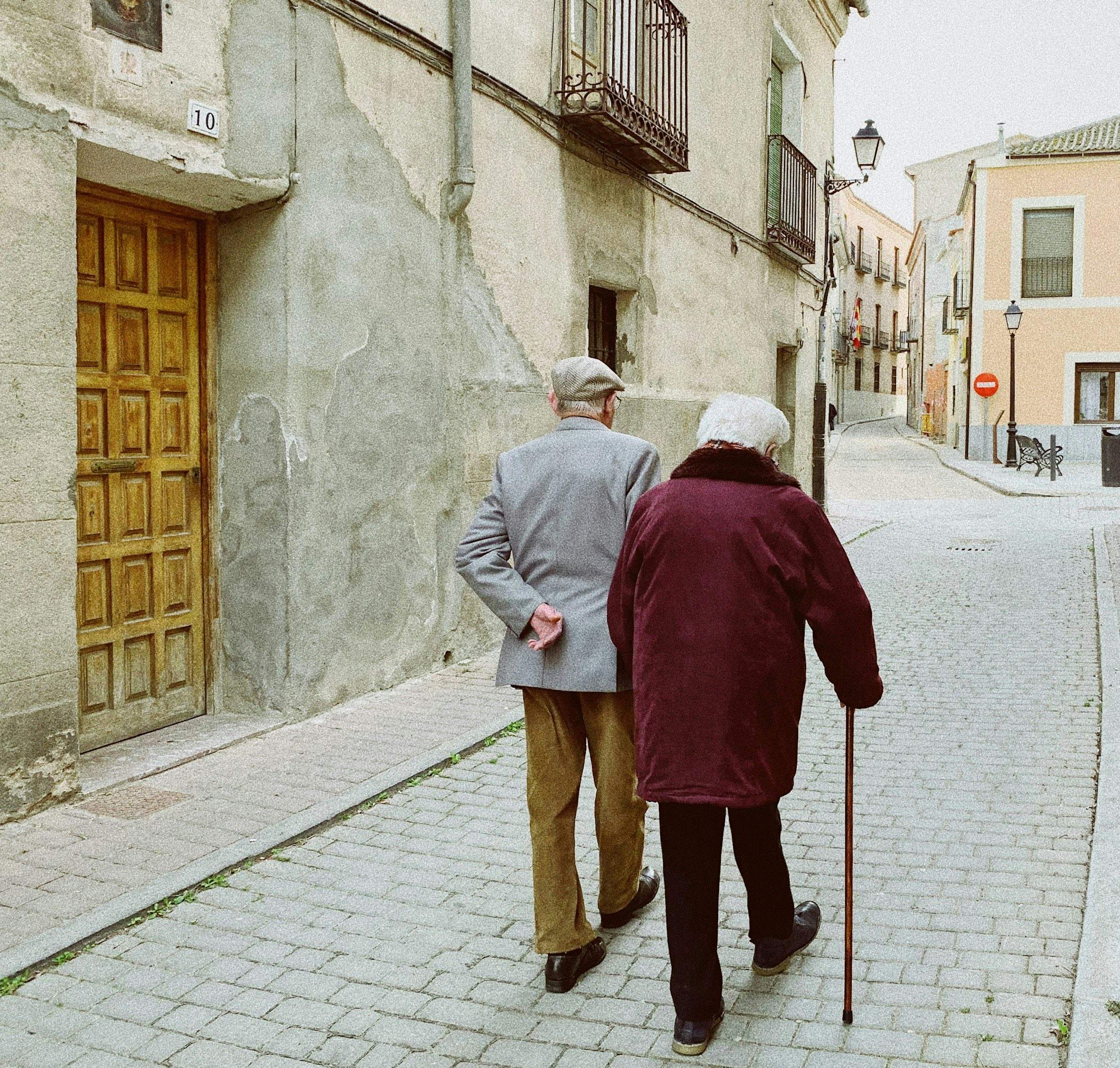 Espanya té l’esperança de vida més gran d’Europa: tres de cada deu morts té més de 90 anys