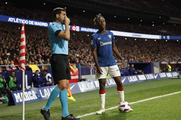 Nico Williams recibe insultos racistas durante el Atlético de Madrid - Athletic Club / Foto: EFE