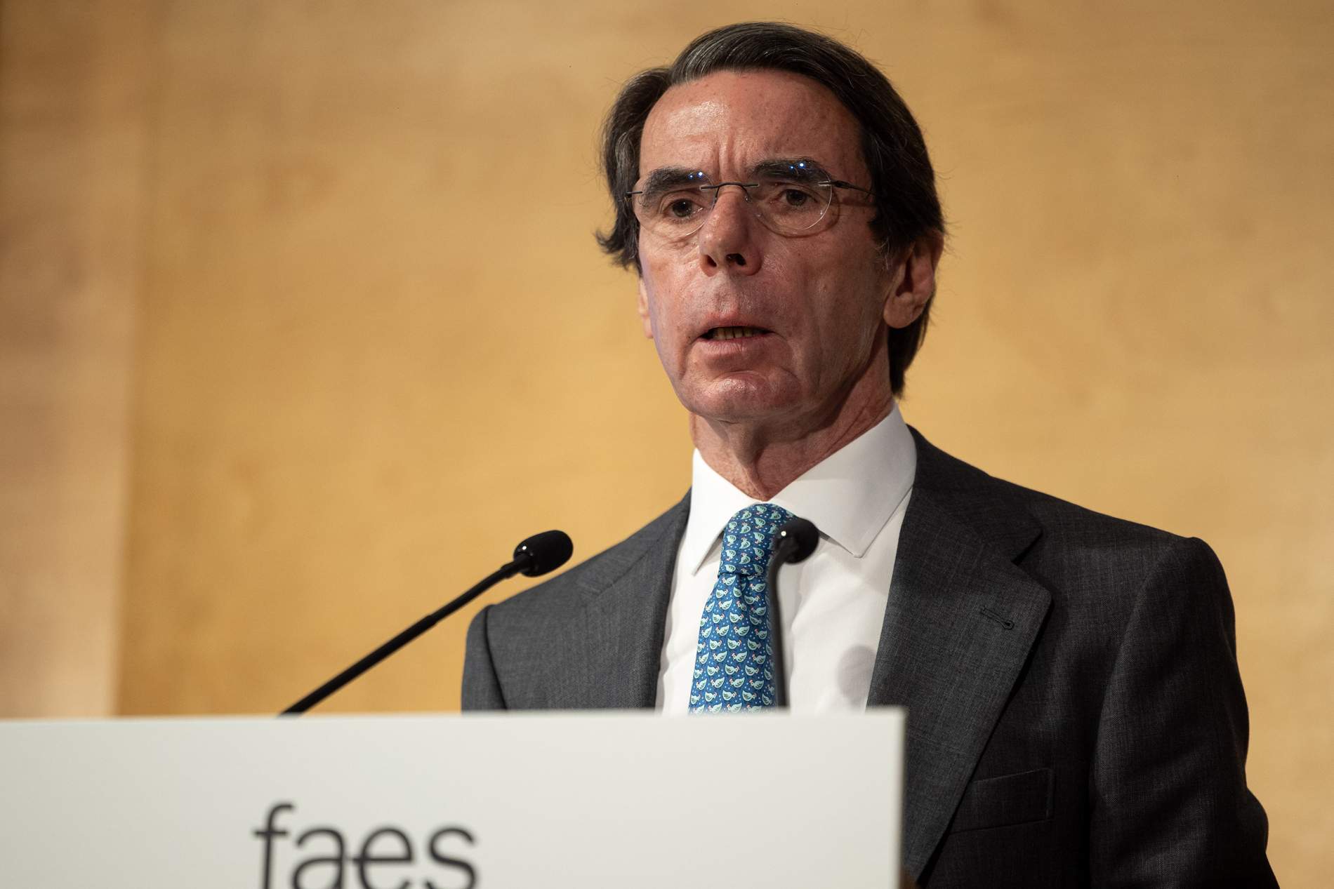 La FAES de Aznar considera que un tripartito en Catalunya puede llevar a una “ruptura constitucional”