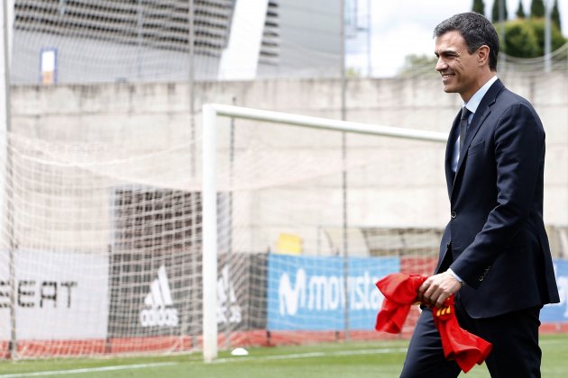 pedro sanchez seleccio futbvol efe