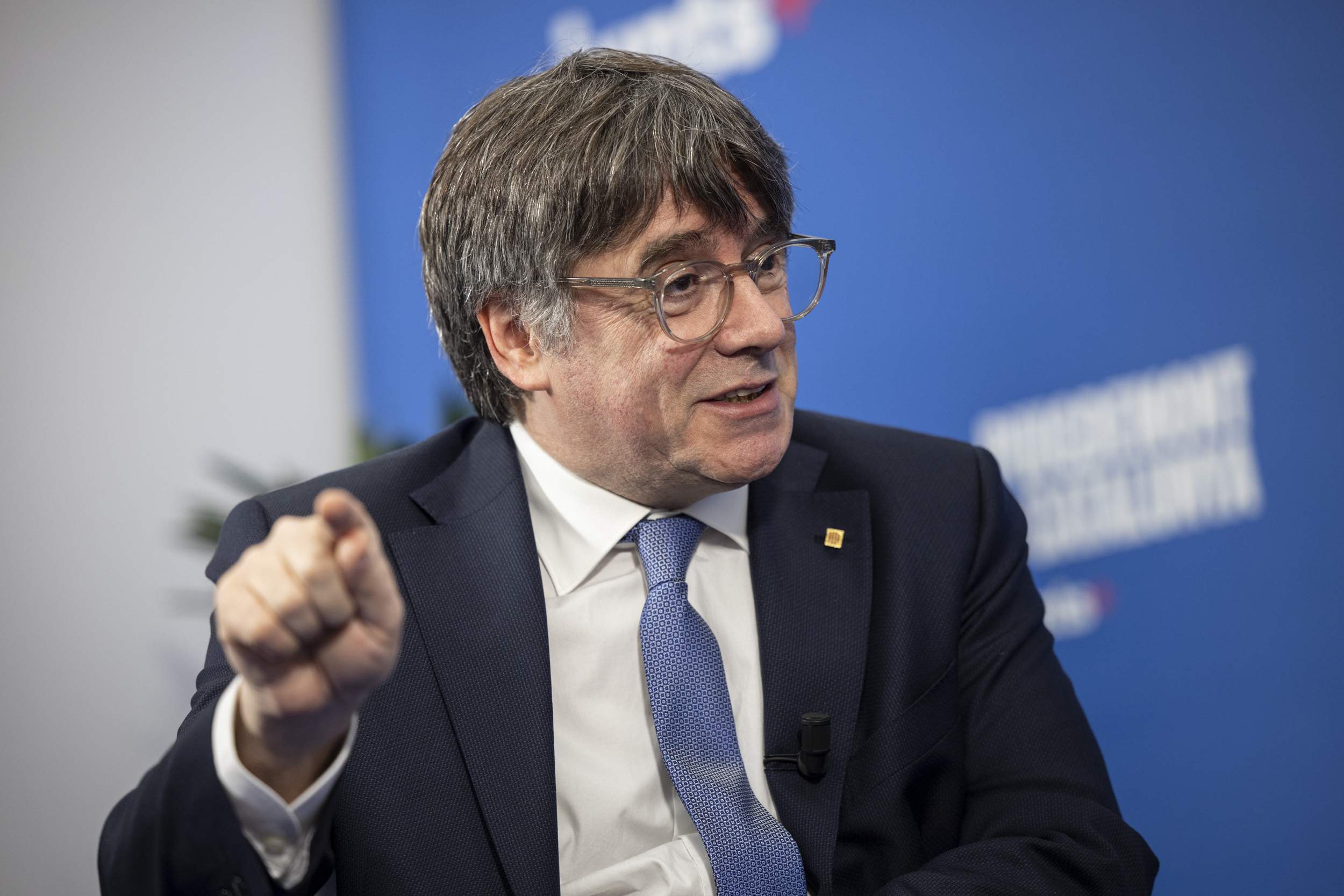 Puigdemont demana la dimissió de Mazón per negligència i ineficiència en la gestió de la tragèdia