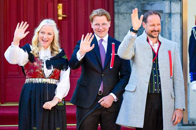 Haakon, Mette Marit, Sverre Magnus GTRES