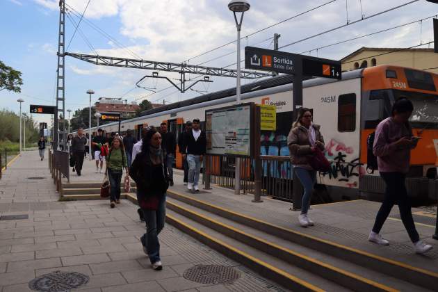 estació renfe rodalies montcada ripollet foto acn