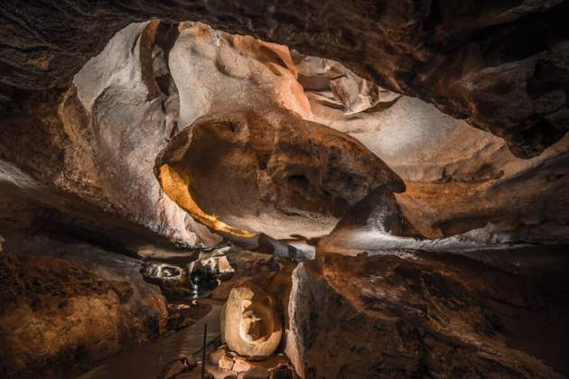 Cuevas de Sara. Font Grottes de Sare